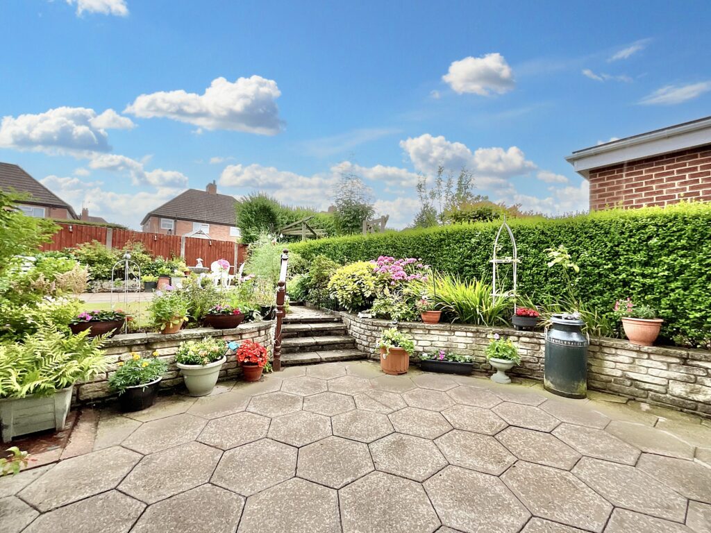 Churnet Valley Road, Kingsley Holt, ST10