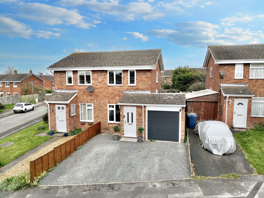 Shelmore Way, Gnosall, ST20