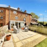 Outlanes, Meaford, ST15