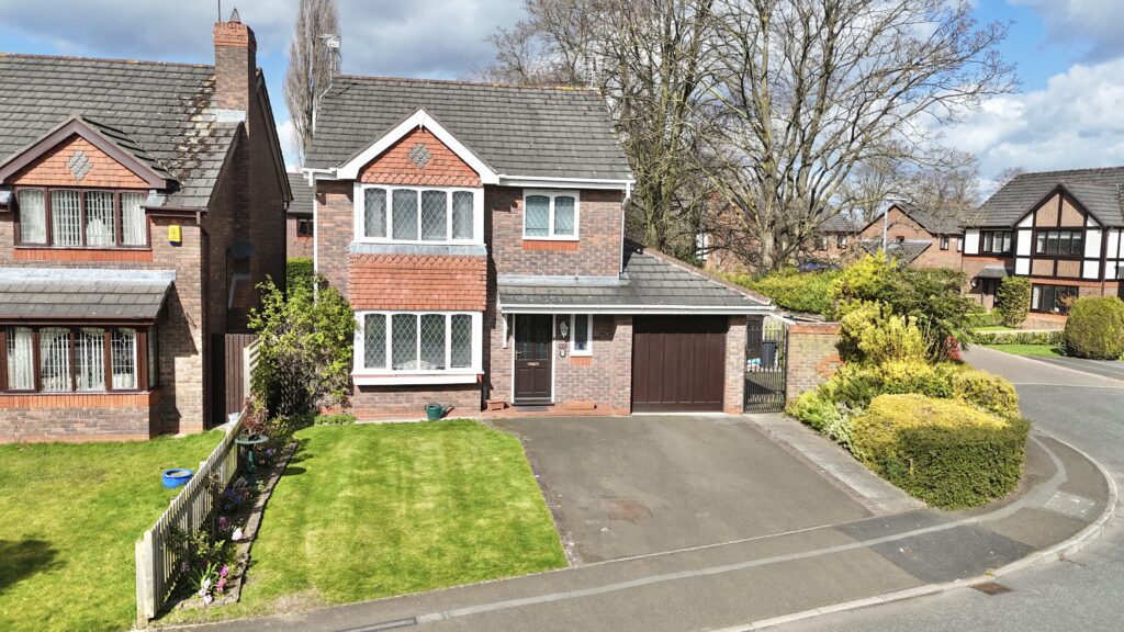 St. Josephs Way, Nantwich, CW5