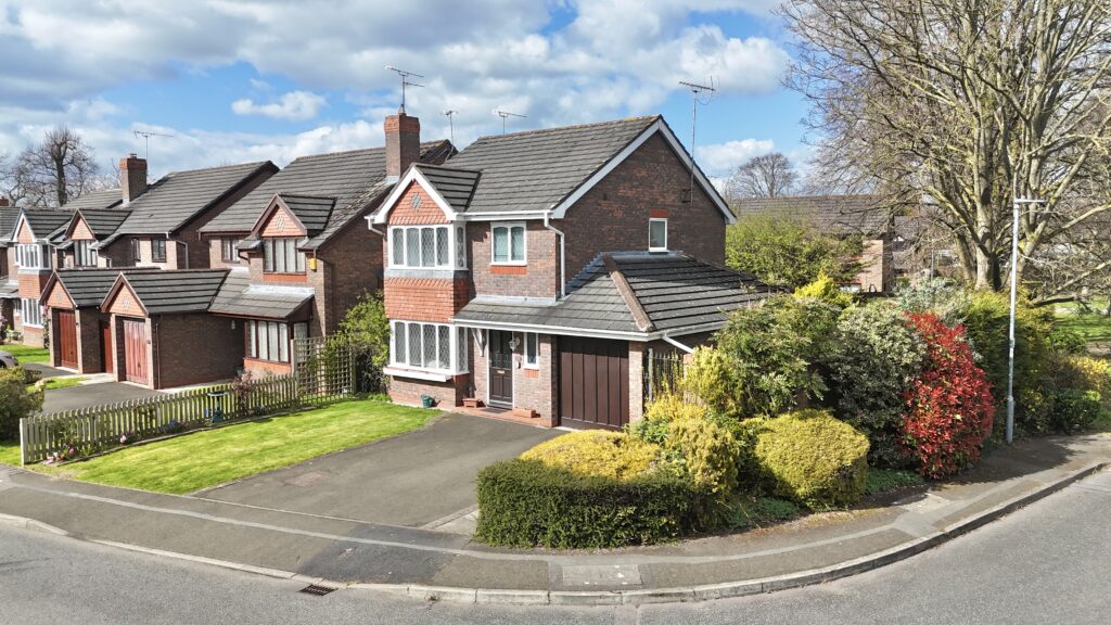 St. Josephs Way, Nantwich, CW5