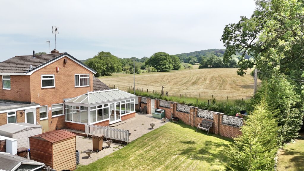 Conway Grove, Cheadle, ST10
