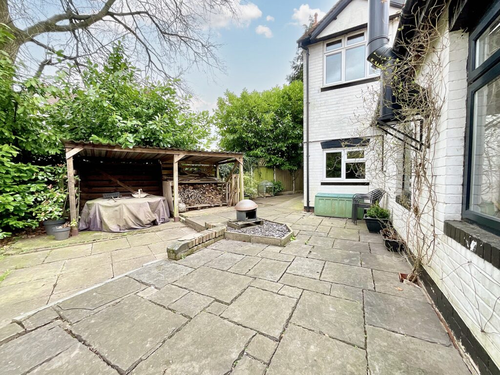 Station Road, Barlaston, ST12