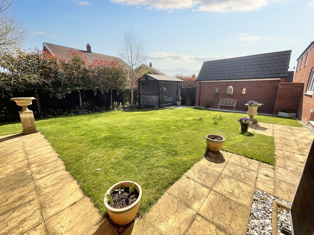 Weaver Brook Way, Wrenbury, CW5