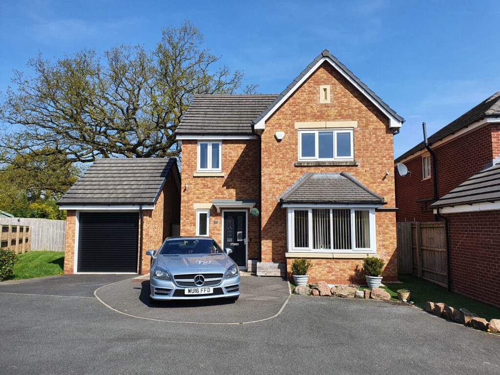 Broomhall Drive, Shavington, CW2