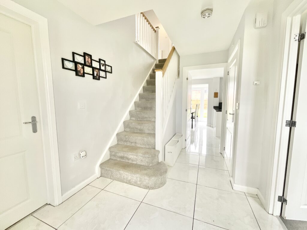 Hollingworth Close, Yarnfield, ST15
