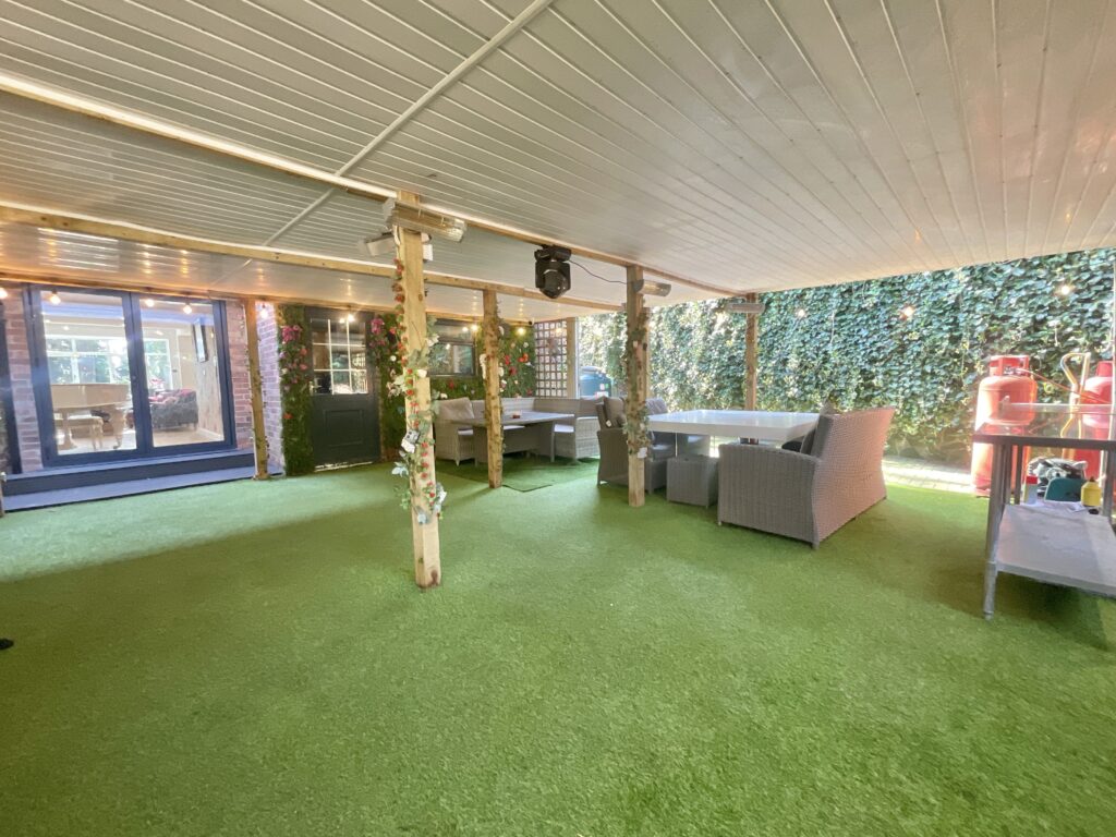 Pinewood Road, Ashley Heath, TF9