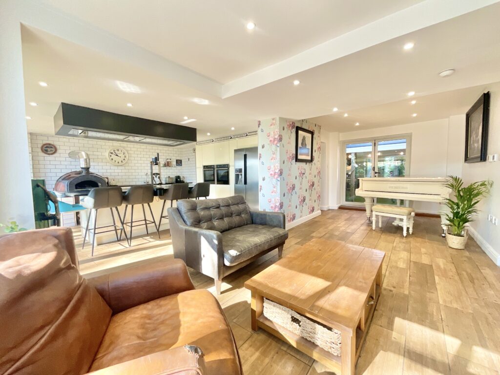 Pinewood Road, Ashley Heath, TF9