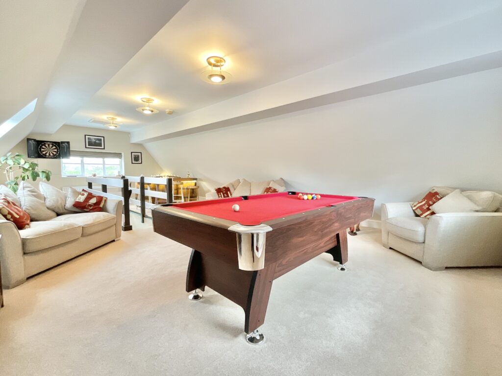 Whitgreave Lane, Whitgreave, ST18
