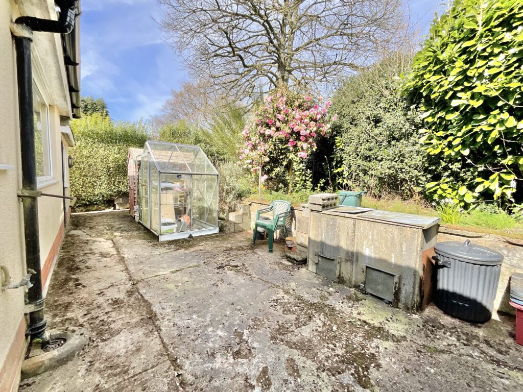 Eccleshall Road, Hookgate, TF9