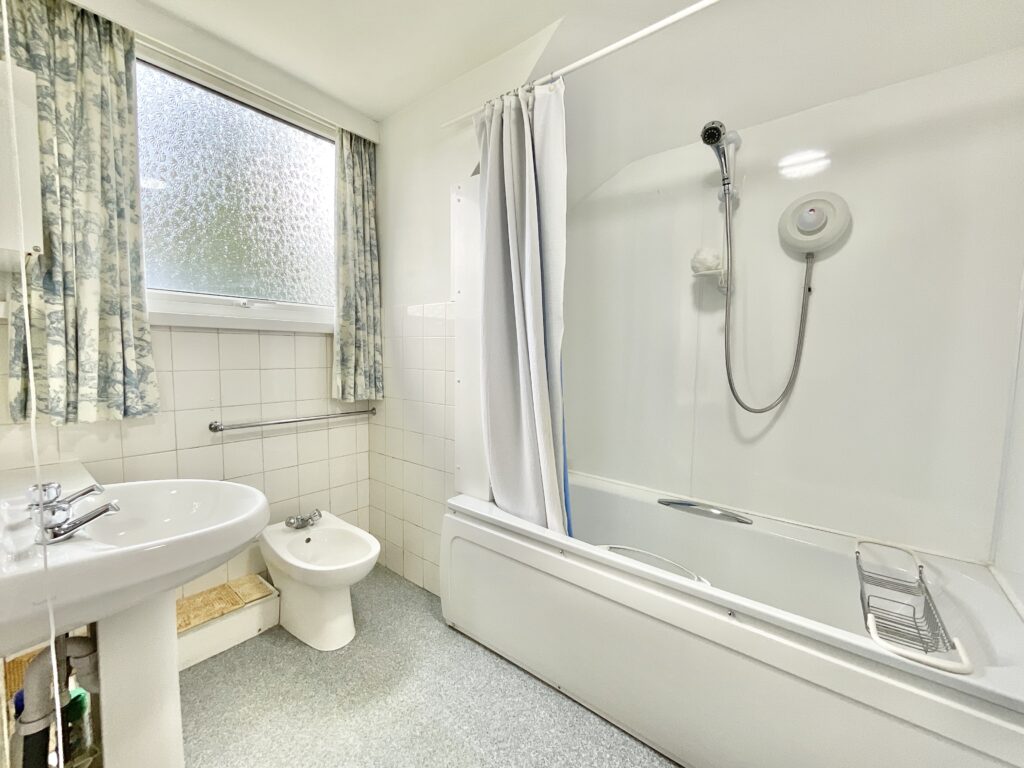 Chapel Lane, Hookgate, TF9