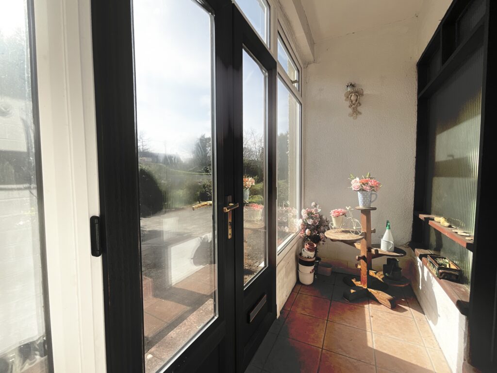 Eccleshall Road, Hookgate, TF9