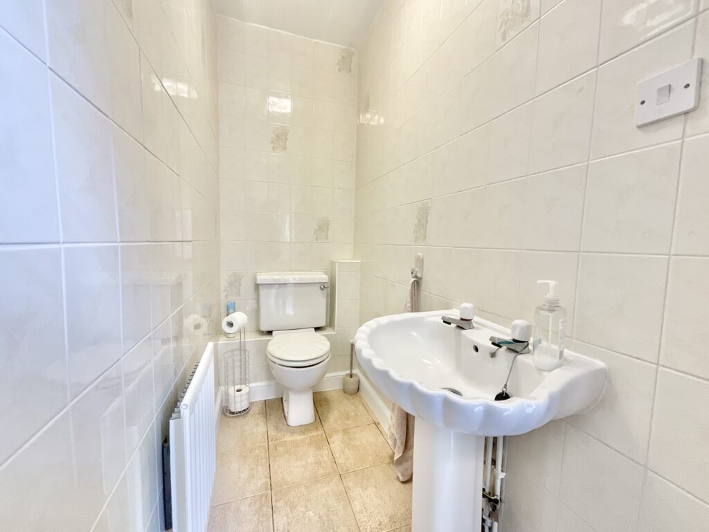 Whitgreave Lane, Whitgreave, ST18