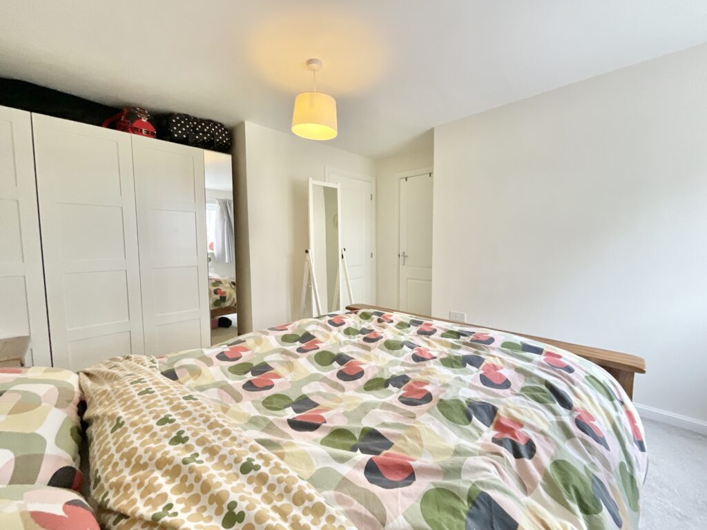 Hollingworth Close, Yarnfield, ST15