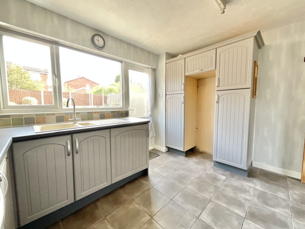 Hollies Brook Close, Gnosall, ST20
