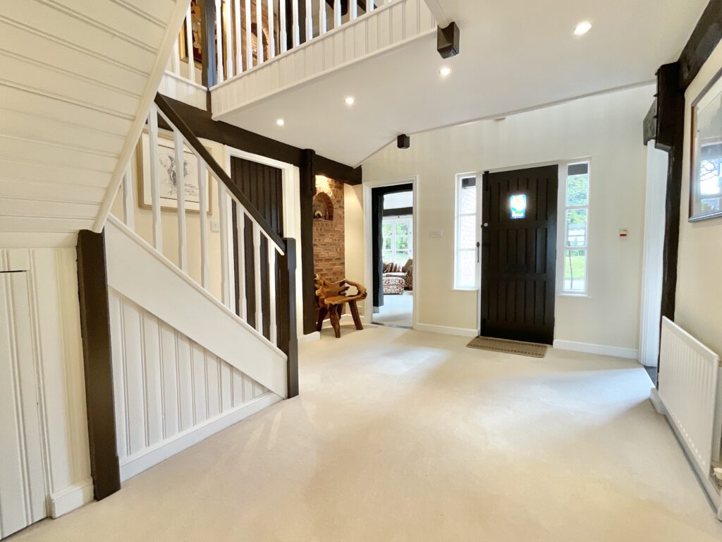 Whitgreave Lane, Whitgreave, ST18