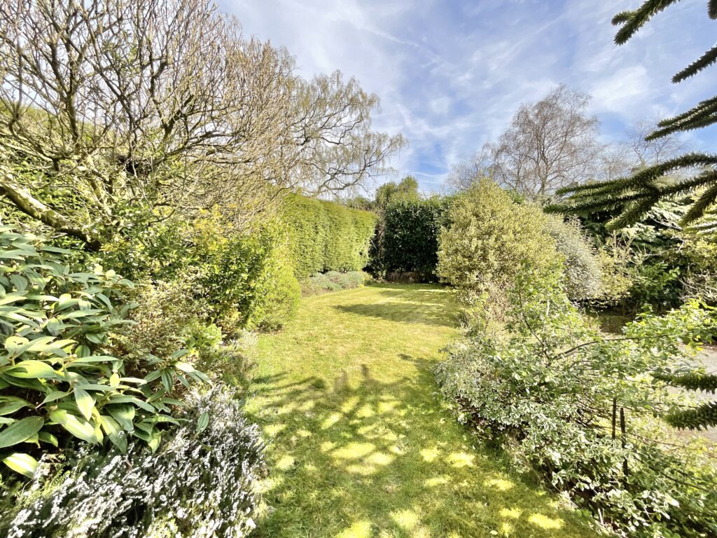 Eccleshall Road, Hookgate, TF9