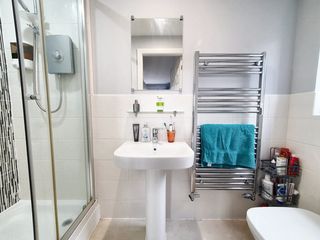 Broomhall Drive, Shavington, CW2