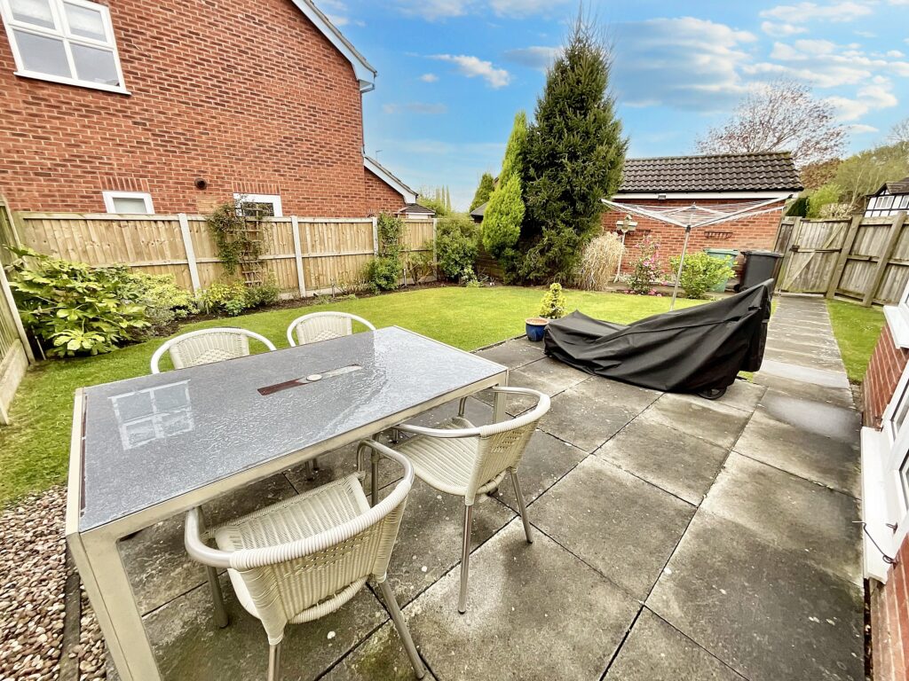 Oakhurst Drive, Wistaston, Crewe, CW2