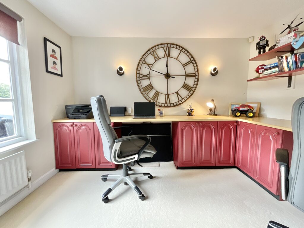 Whitgreave Lane, Whitgreave, ST18