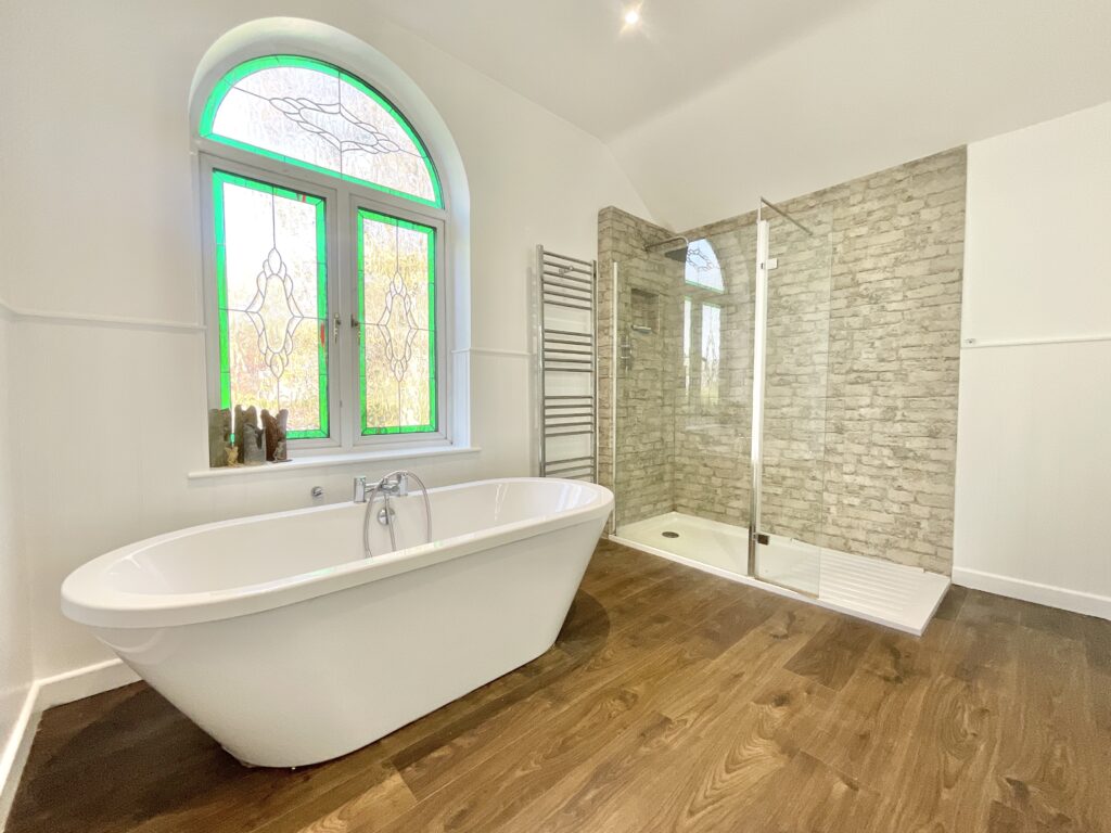 Pinewood Road, Ashley Heath, TF9