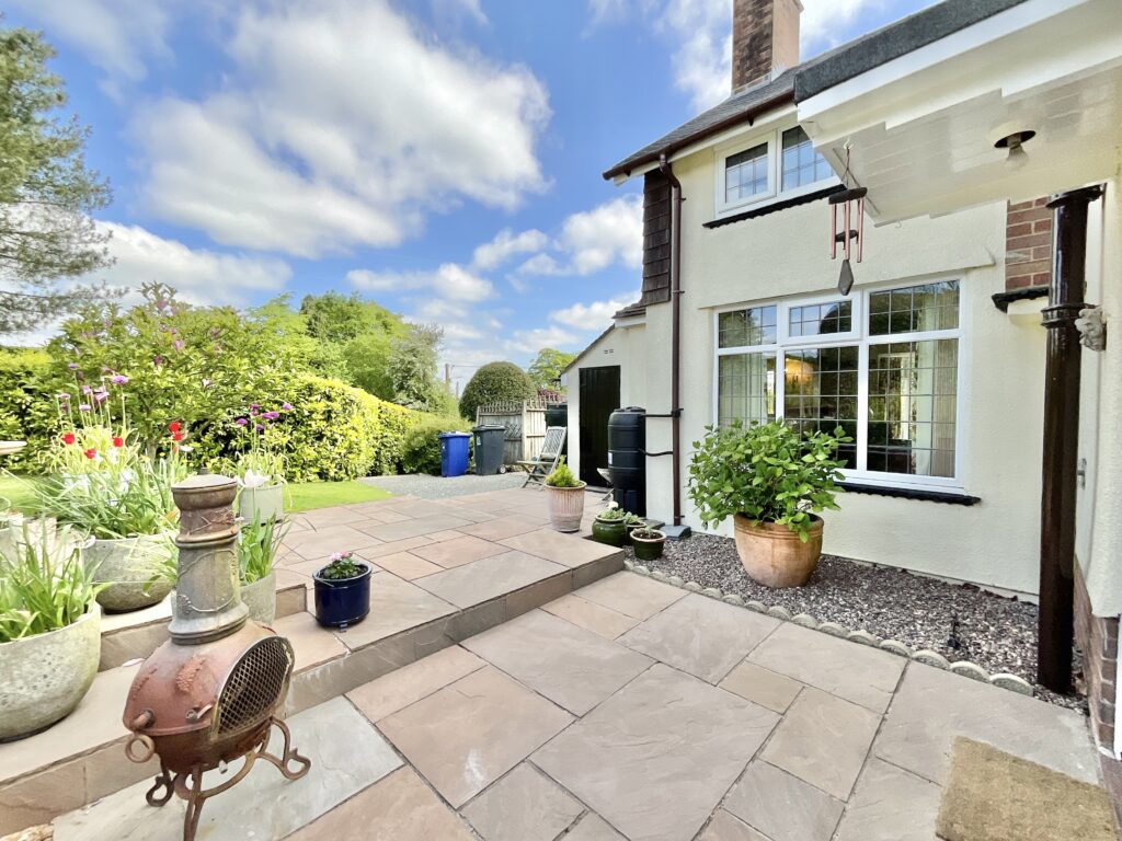 Sovereign Lane, Ashley, TF9