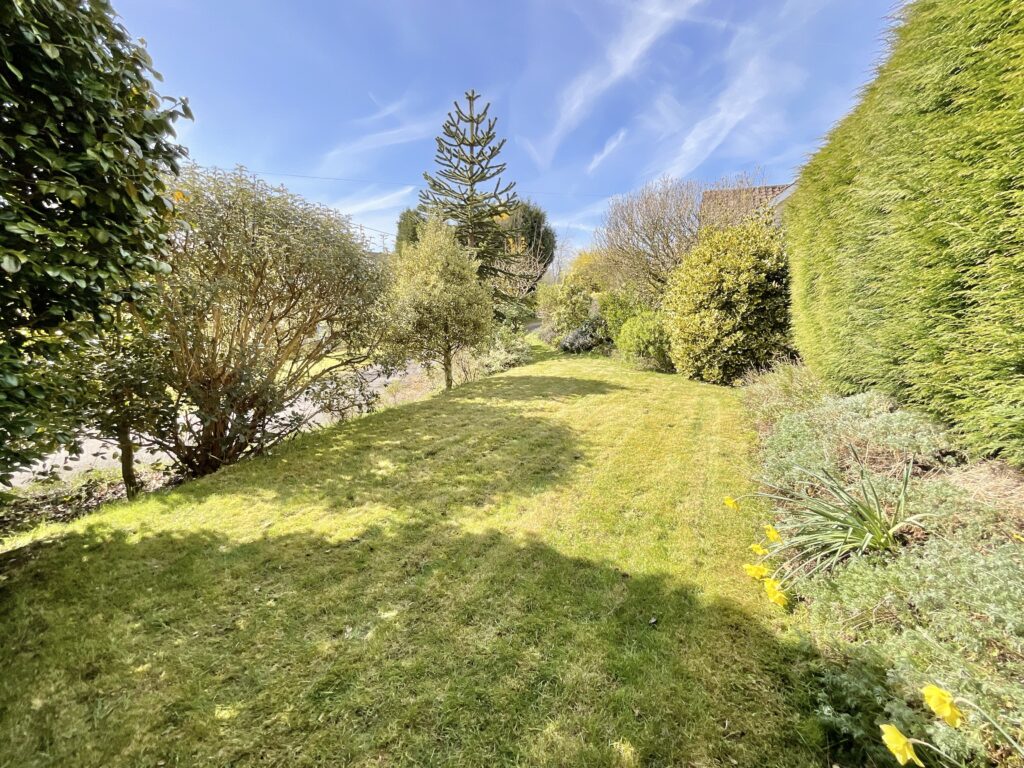 Eccleshall Road, Hookgate, TF9