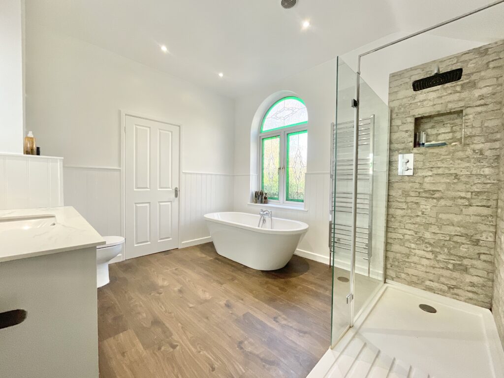 Pinewood Road, Ashley Heath, TF9