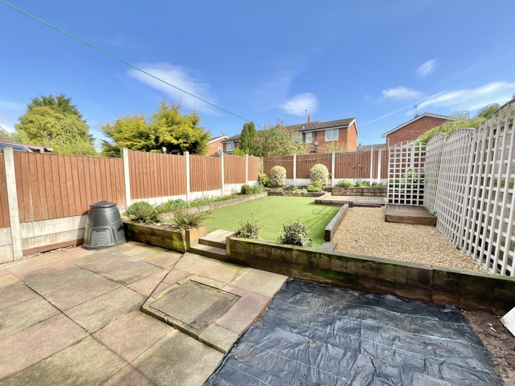 Hollies Brook Close, Gnosall, ST20