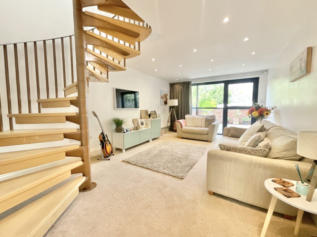 Walton Bank, Eccleshall, ST21