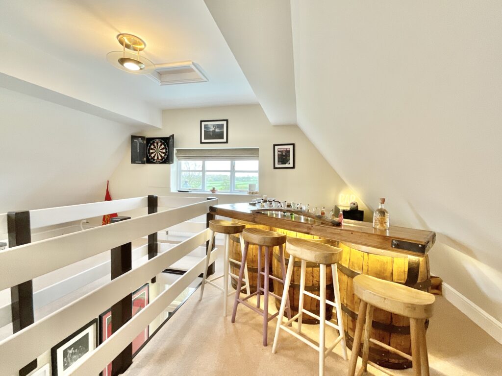 Whitgreave Lane, Whitgreave, ST18