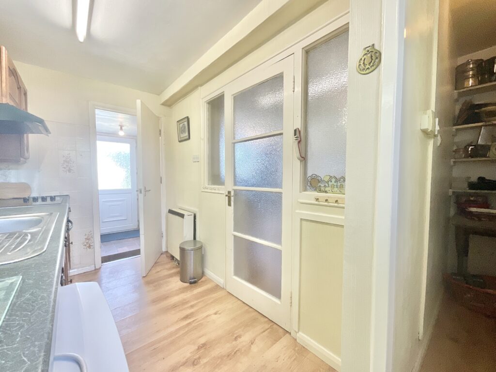 Eccleshall Road, Hookgate, TF9
