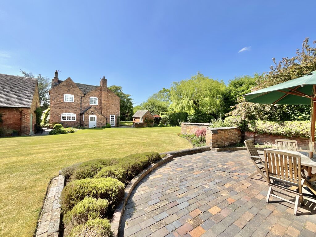 Slindon, Stafford, ST21