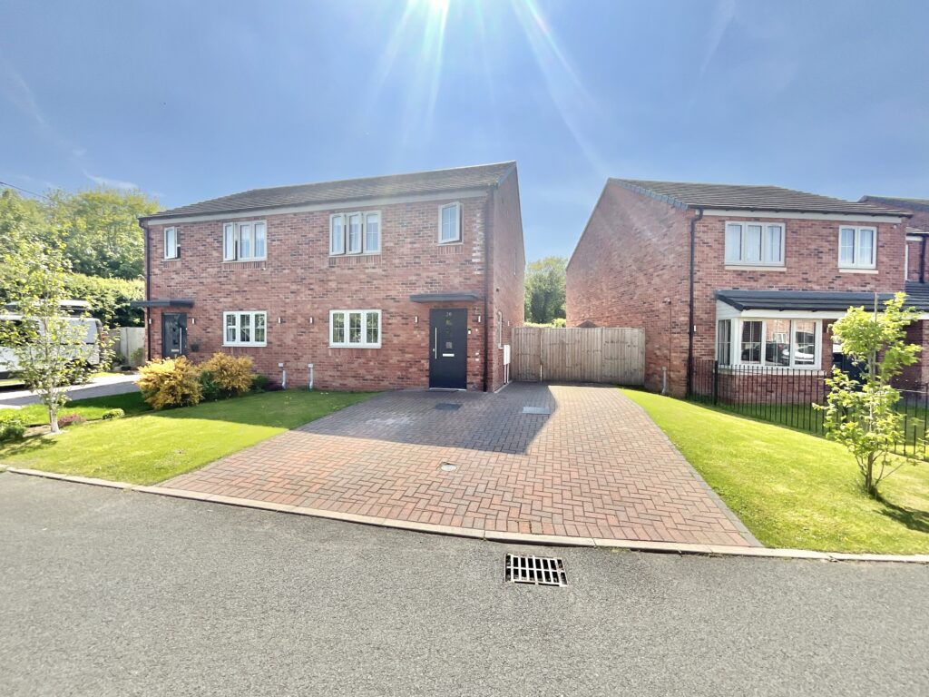Tudor Close, Market Drayton, TF9