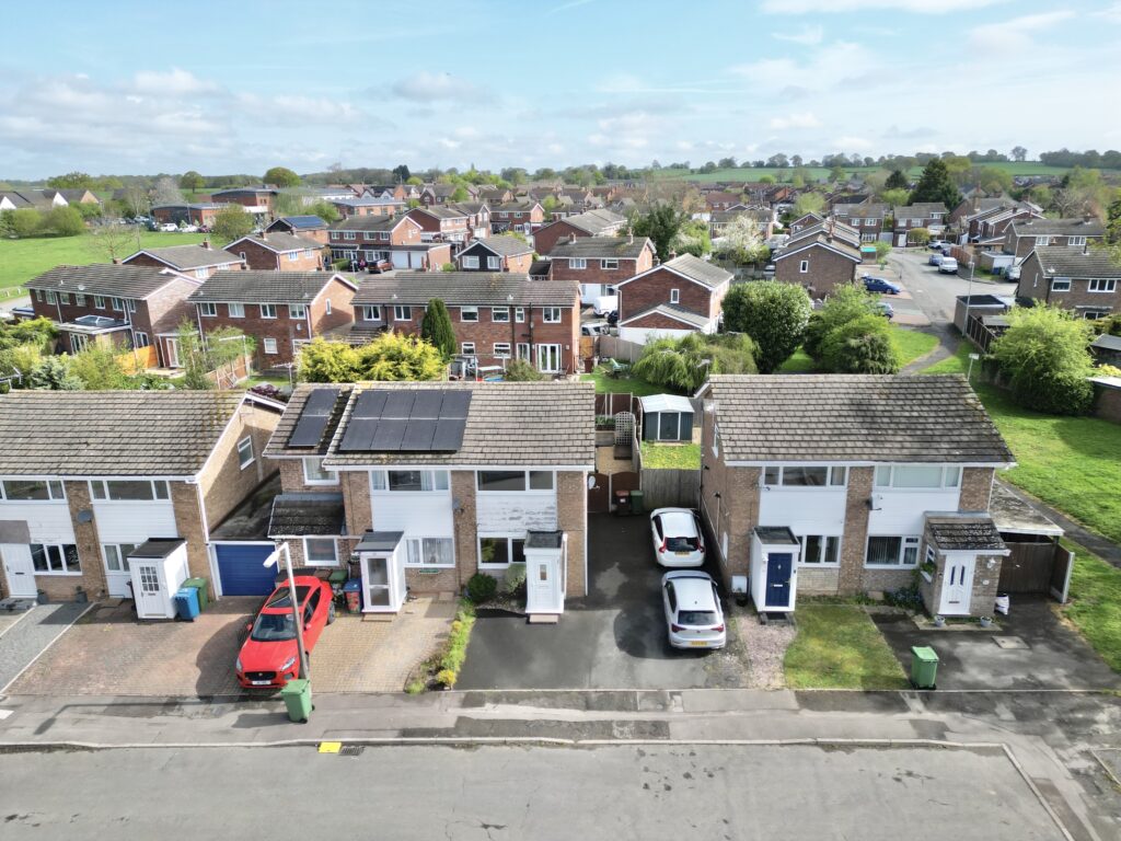 Hollies Brook Close, Gnosall, ST20