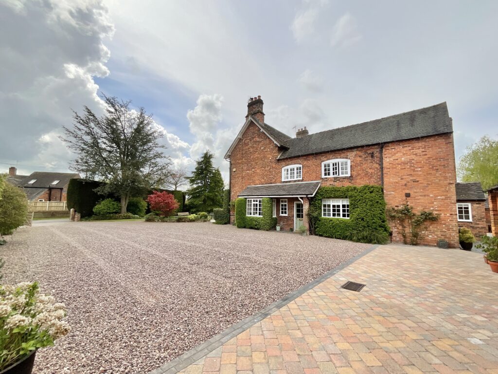 Slindon, Stafford, ST21