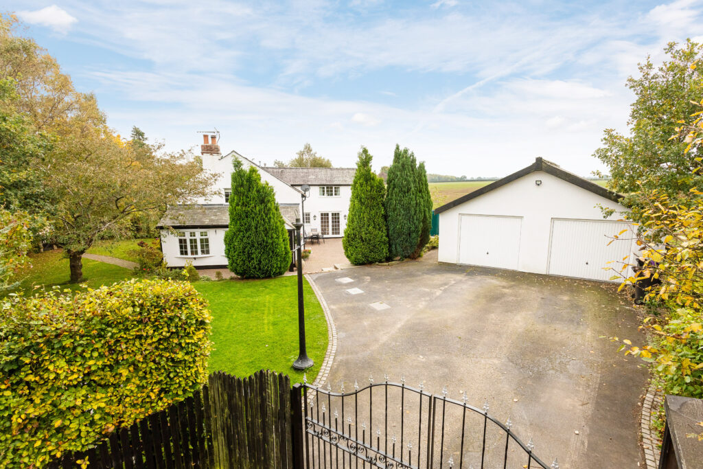 Dodds Green Lane, Aston, CW5