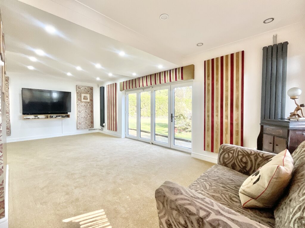 Pinewood Road, Ashley Heath, TF9