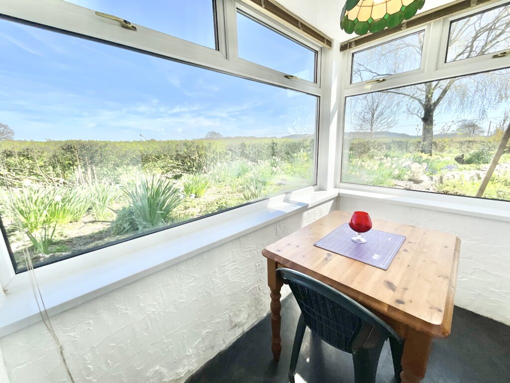 Birchenfields Lane, Dilhorne, ST10