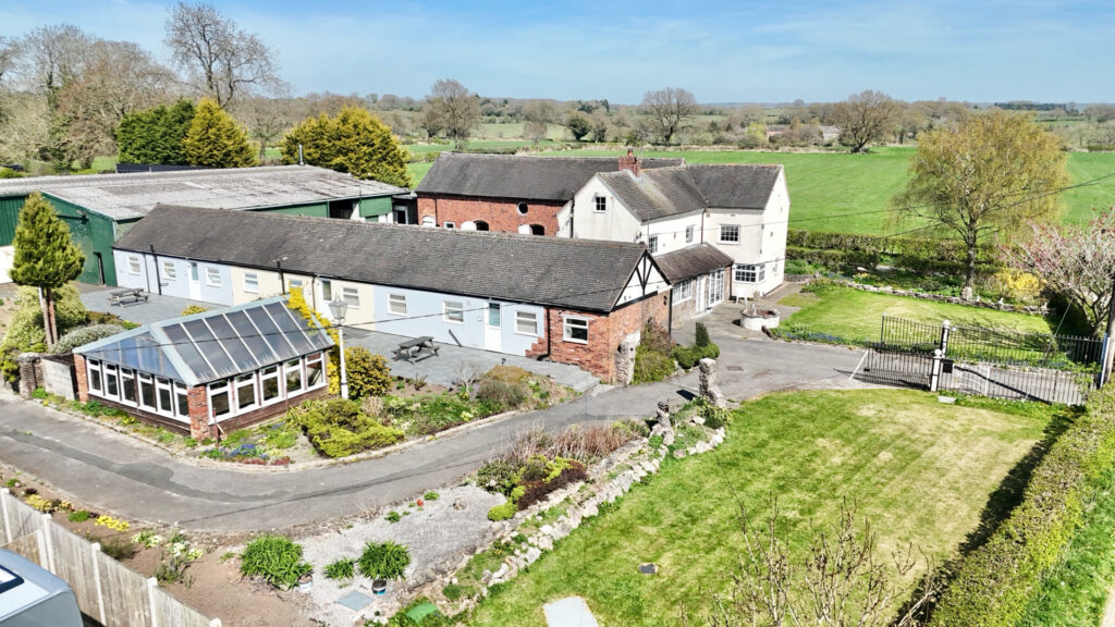 Birchenfields Lane, Dilhorne, ST10