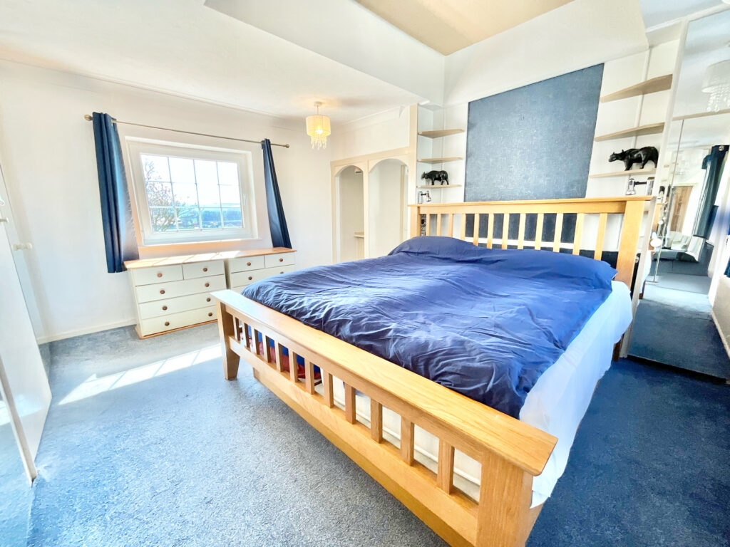 Birchenfields Lane, Dilhorne, ST10