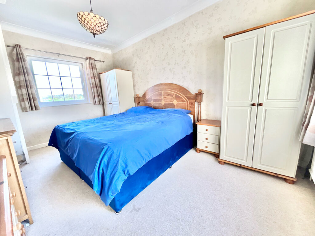 Birchenfields Lane, Dilhorne, ST10