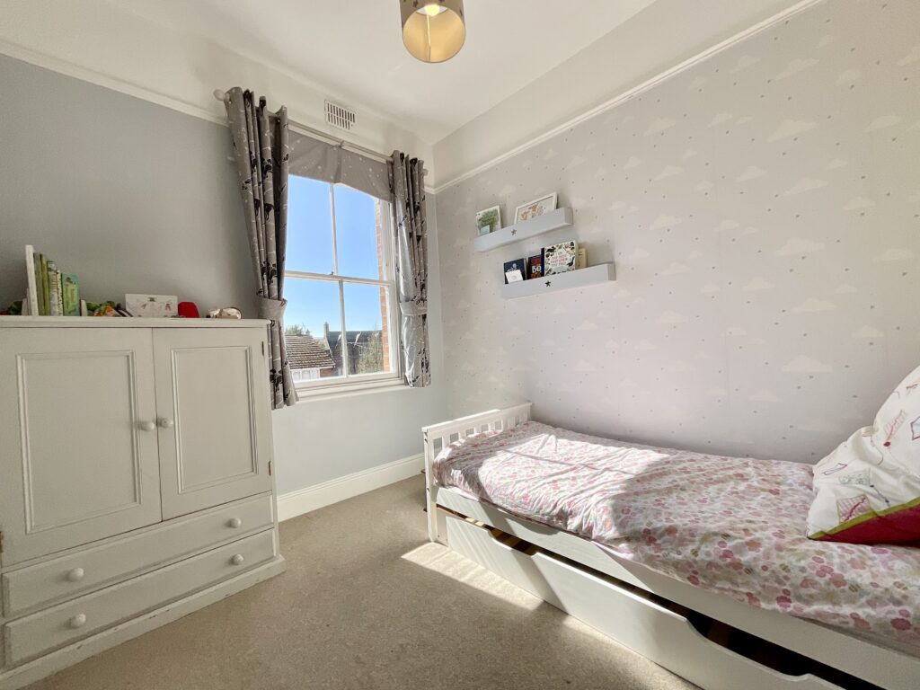 Northesk Street, Stone, ST15