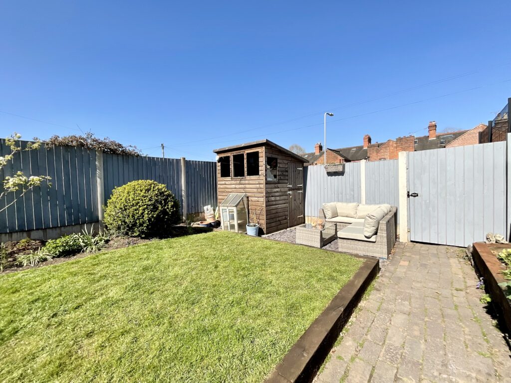 Northesk Street, Stone, ST15