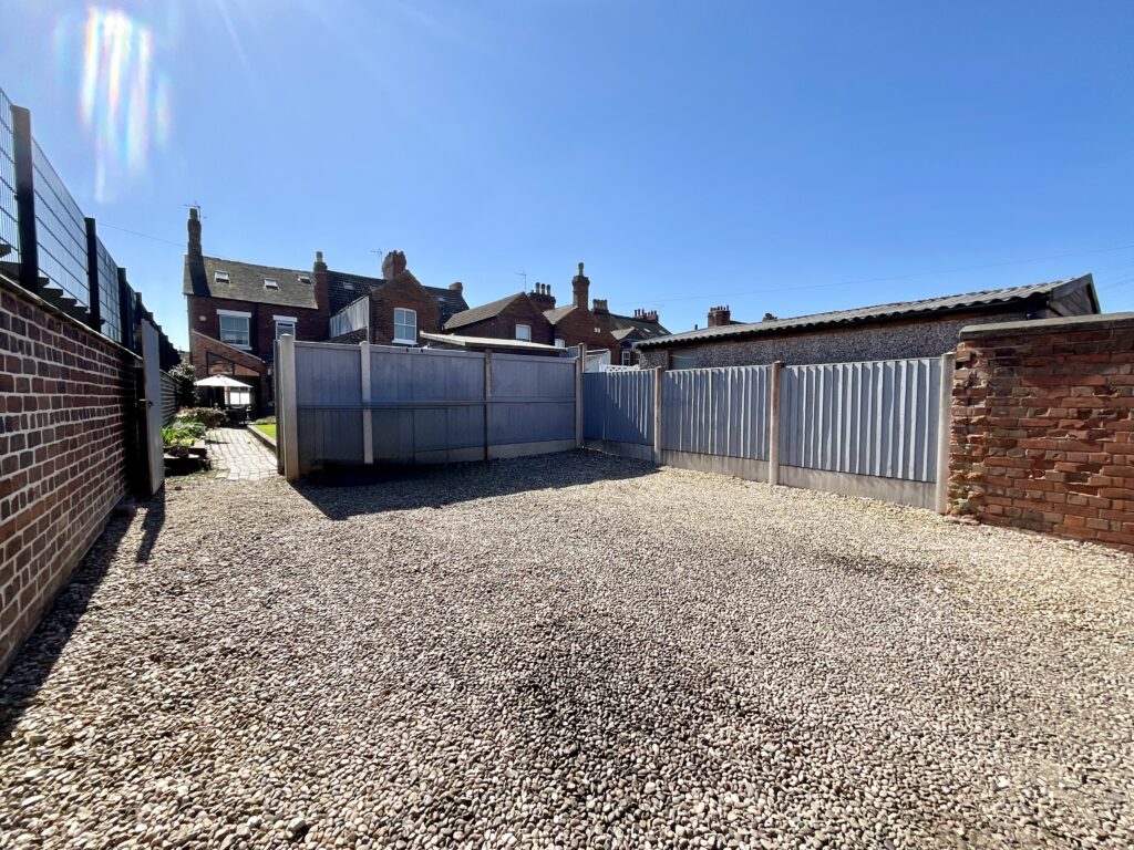 Northesk Street, Stone, ST15