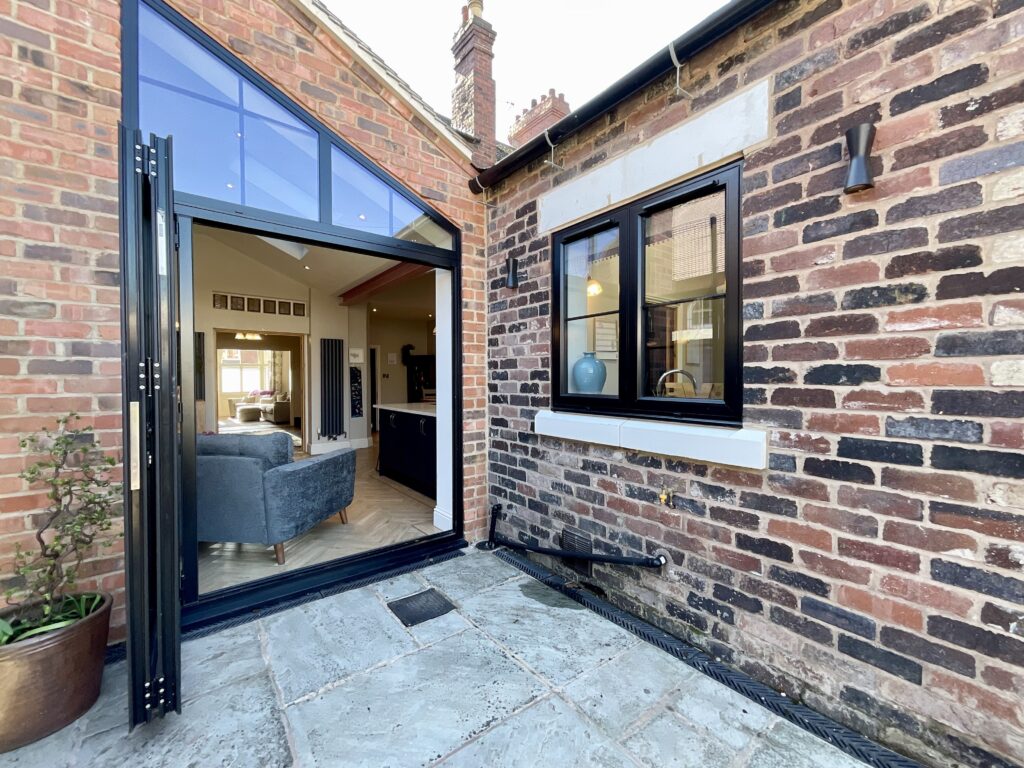 Northesk Street, Stone, ST15