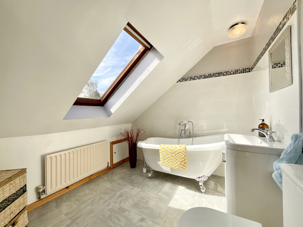 Sandon Road, Hilderstone, ST15