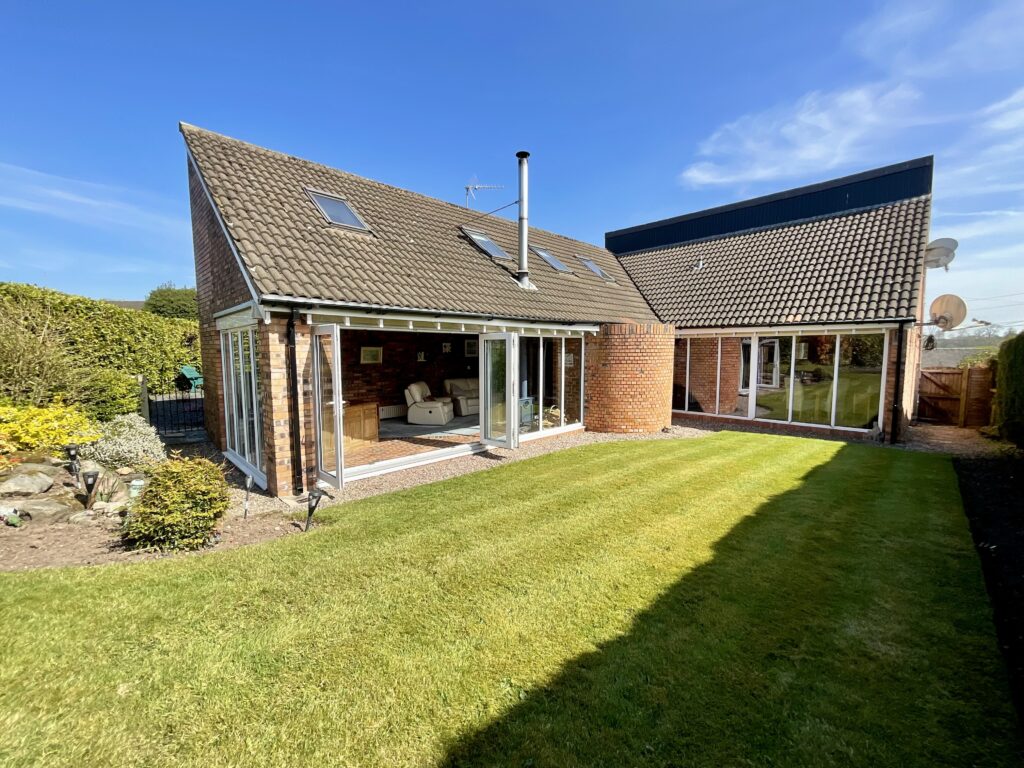 Sandon Road, Hilderstone, ST15
