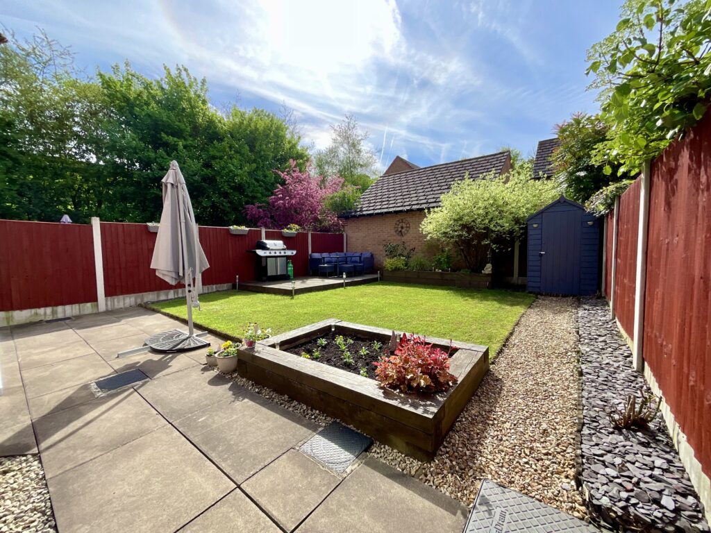 Ovaldene Way, Stoke-On-Trent, ST4