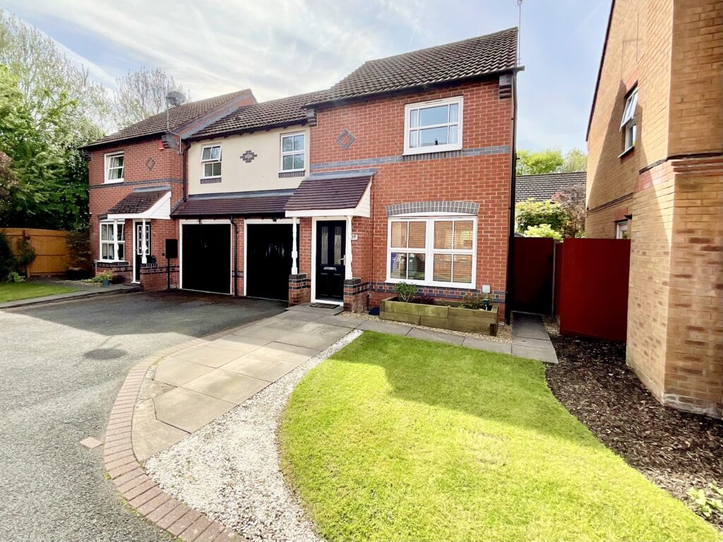 Ovaldene Way, Stoke-On-Trent, ST4